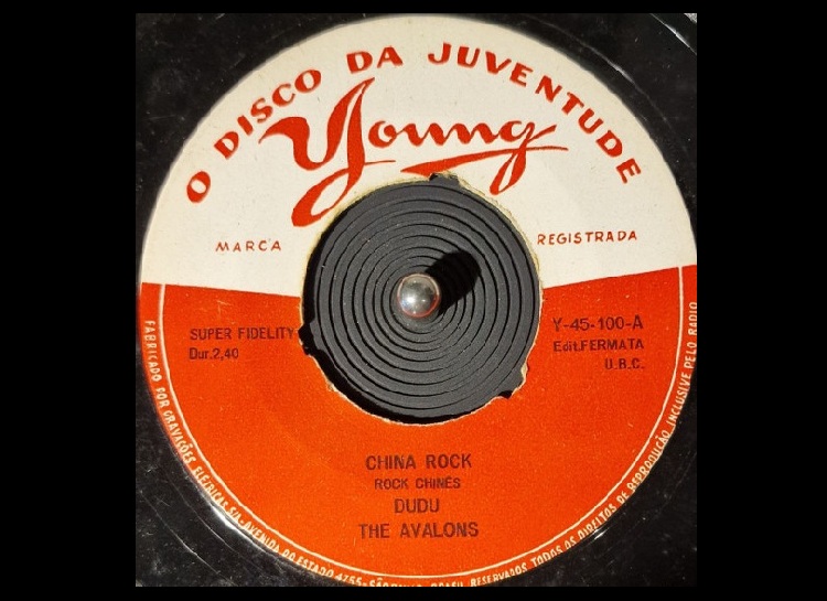 Dudu, autor de China Rock e pioneiro da guitarra nacional