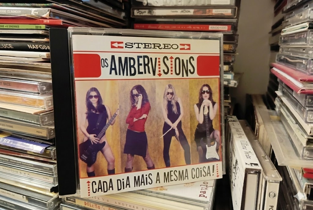 Memória independente (anos 2000): #005 – Os Ambervisions / Cada dia mais a mesma coisa!