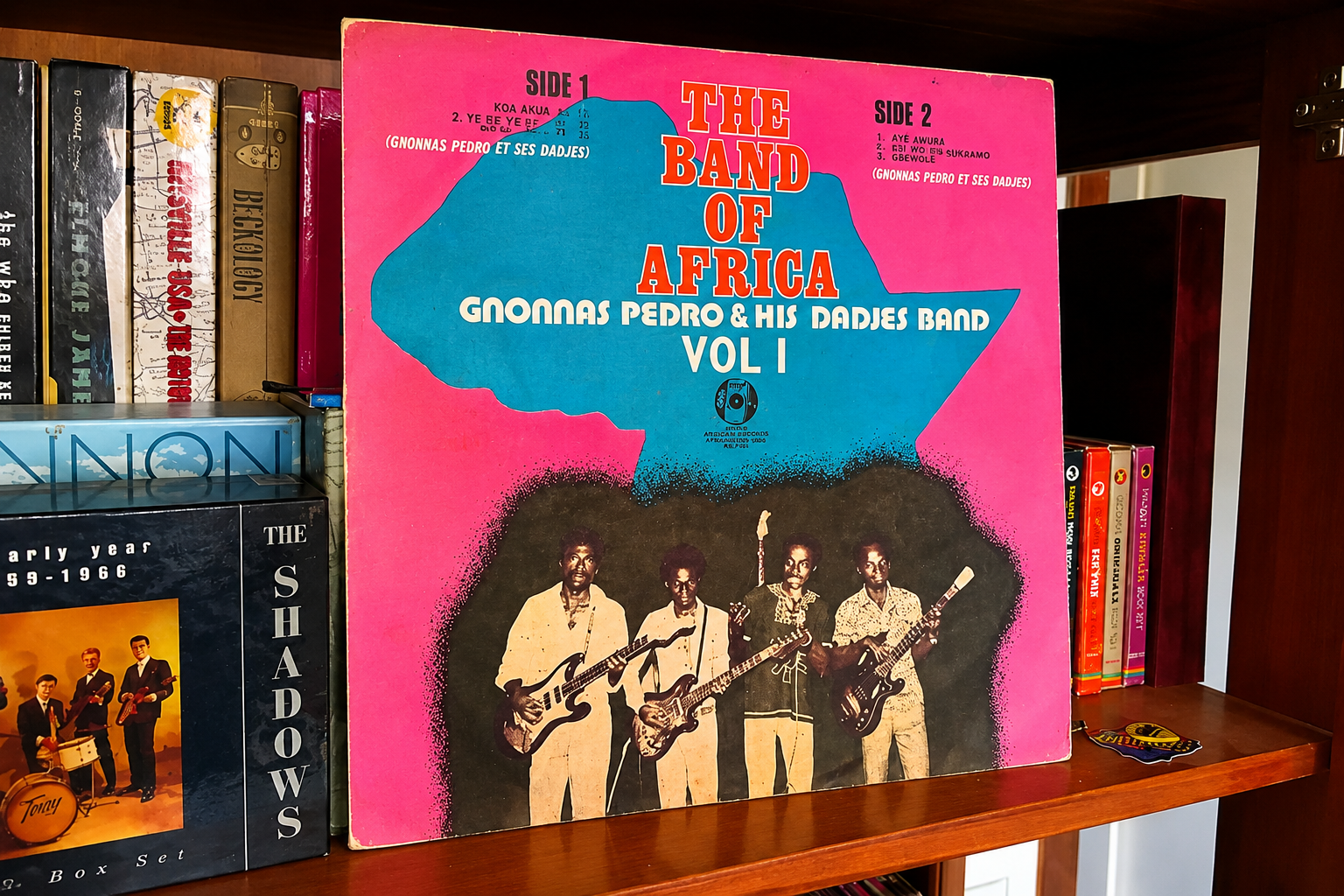 Discos africanos clássicos: (19) Gnonnas Pedro & His Dadjes Band / The Band of Africa Vol. 1