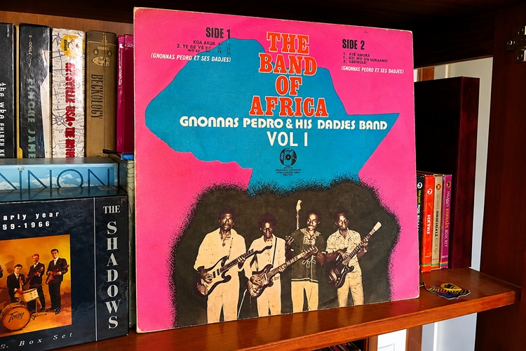 Discos africanos clássicos: (20) Gnonnas Pedro & His Dadjes Band / The Band of Africa Vol. 1