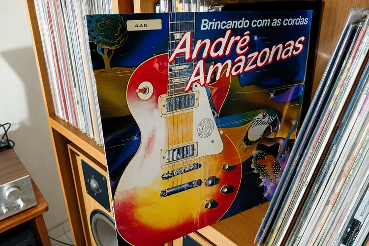 Mestres da guitarrada, o coração elétrico da Amazônia