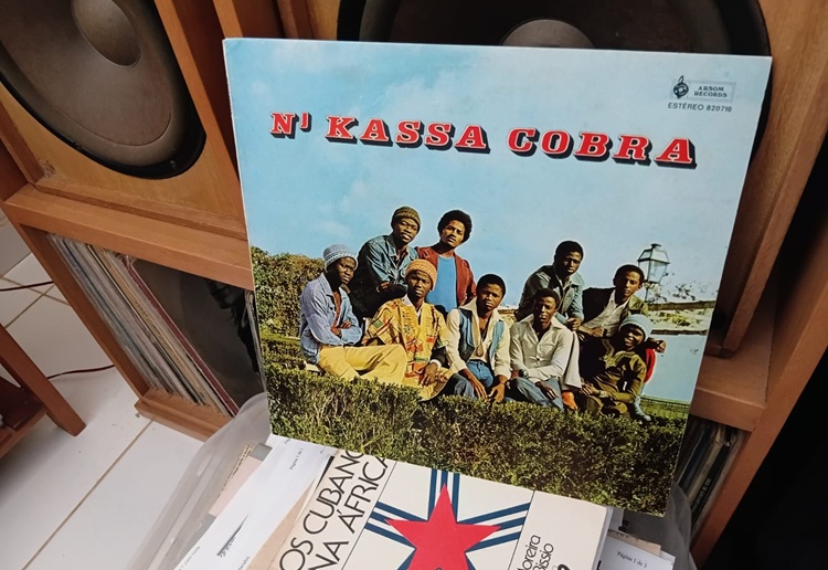 Discos africanos clássicos: (25) N’Kassa Cobra / N’Kassa Cobra